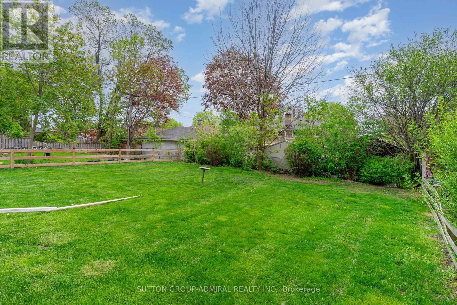 43 VANDERBRENT CRESCENT Image 28