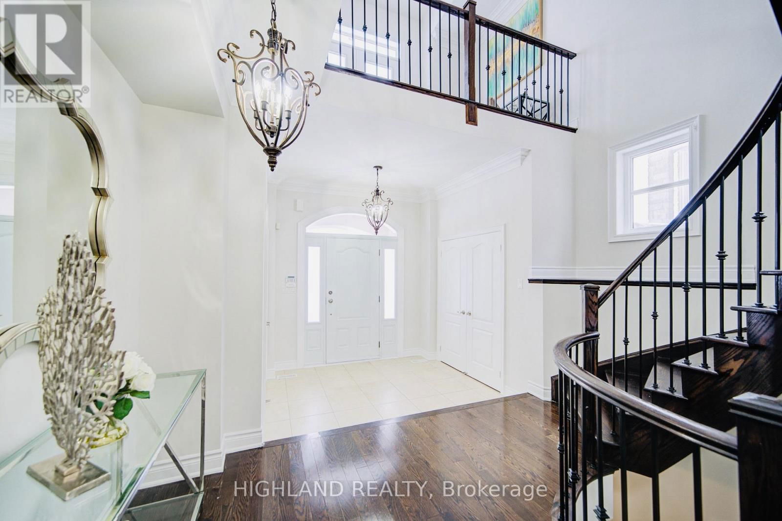 1342 KESTELL BOULEVARD Image 10