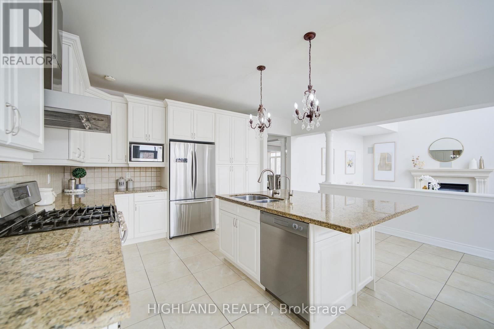 1342 KESTELL BOULEVARD Image 21