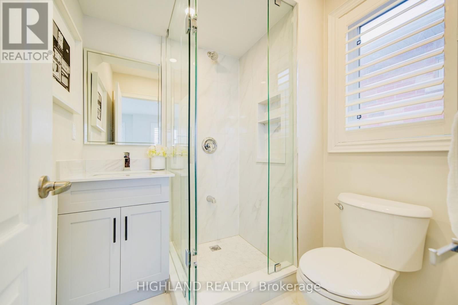 1342 KESTELL BOULEVARD Image 33