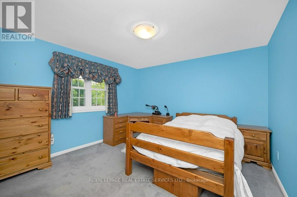 269 ROYAL OAK COURT Image 21