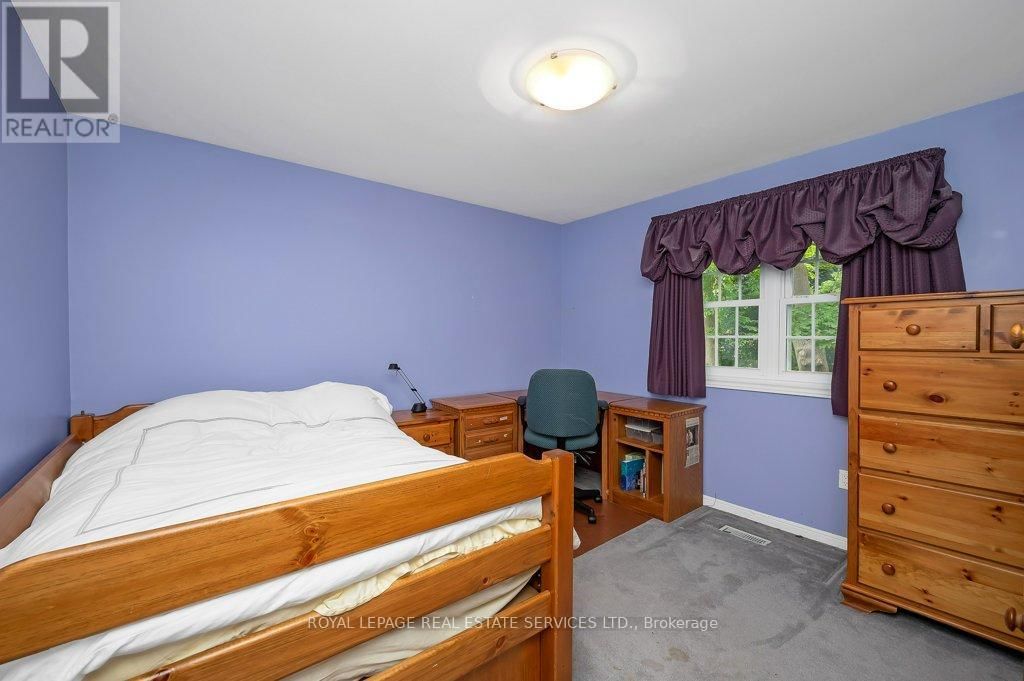 269 ROYAL OAK COURT Image 22