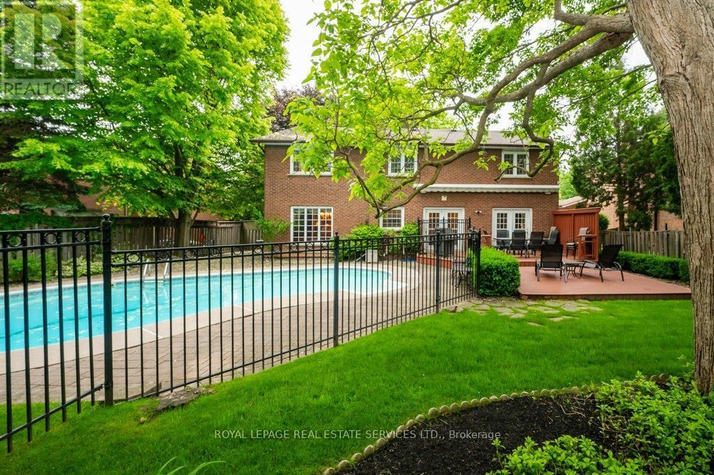 269 ROYAL OAK COURT Image 31