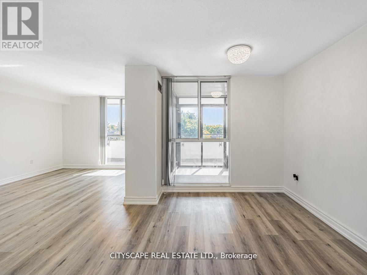 304 - 1320 MISSISSAUGA VALLEY BOULEVARD Image 11