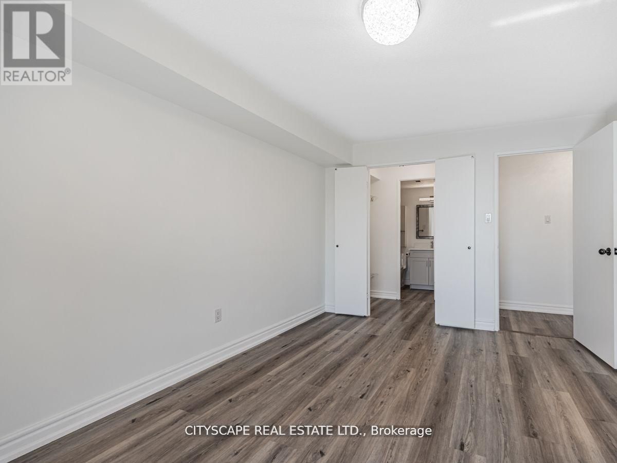 304 - 1320 MISSISSAUGA VALLEY BOULEVARD Image 17