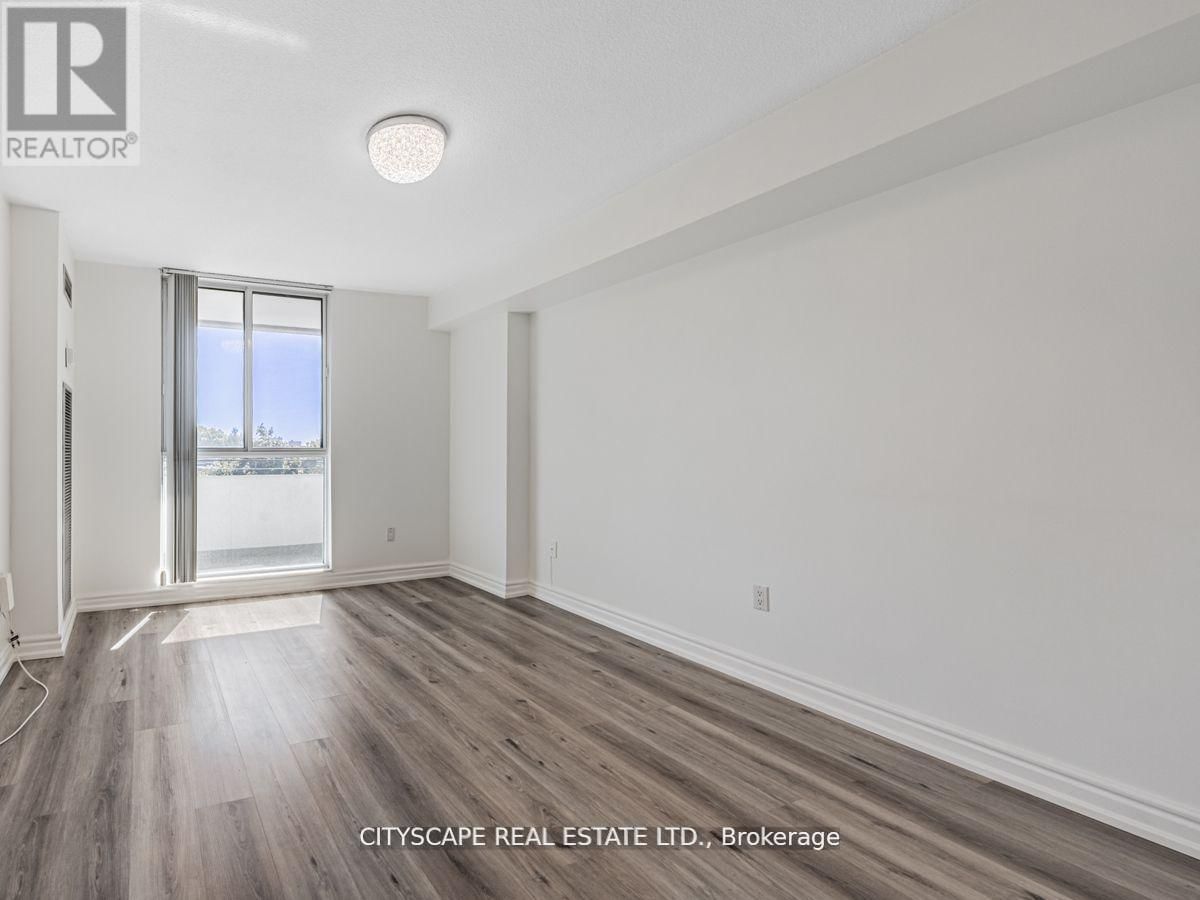 304 - 1320 MISSISSAUGA VALLEY BOULEVARD Image 18