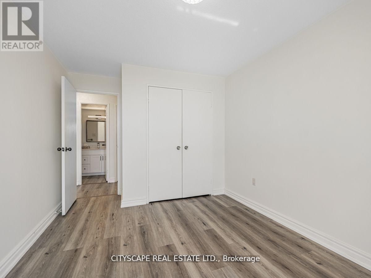 304 - 1320 MISSISSAUGA VALLEY BOULEVARD Image 22