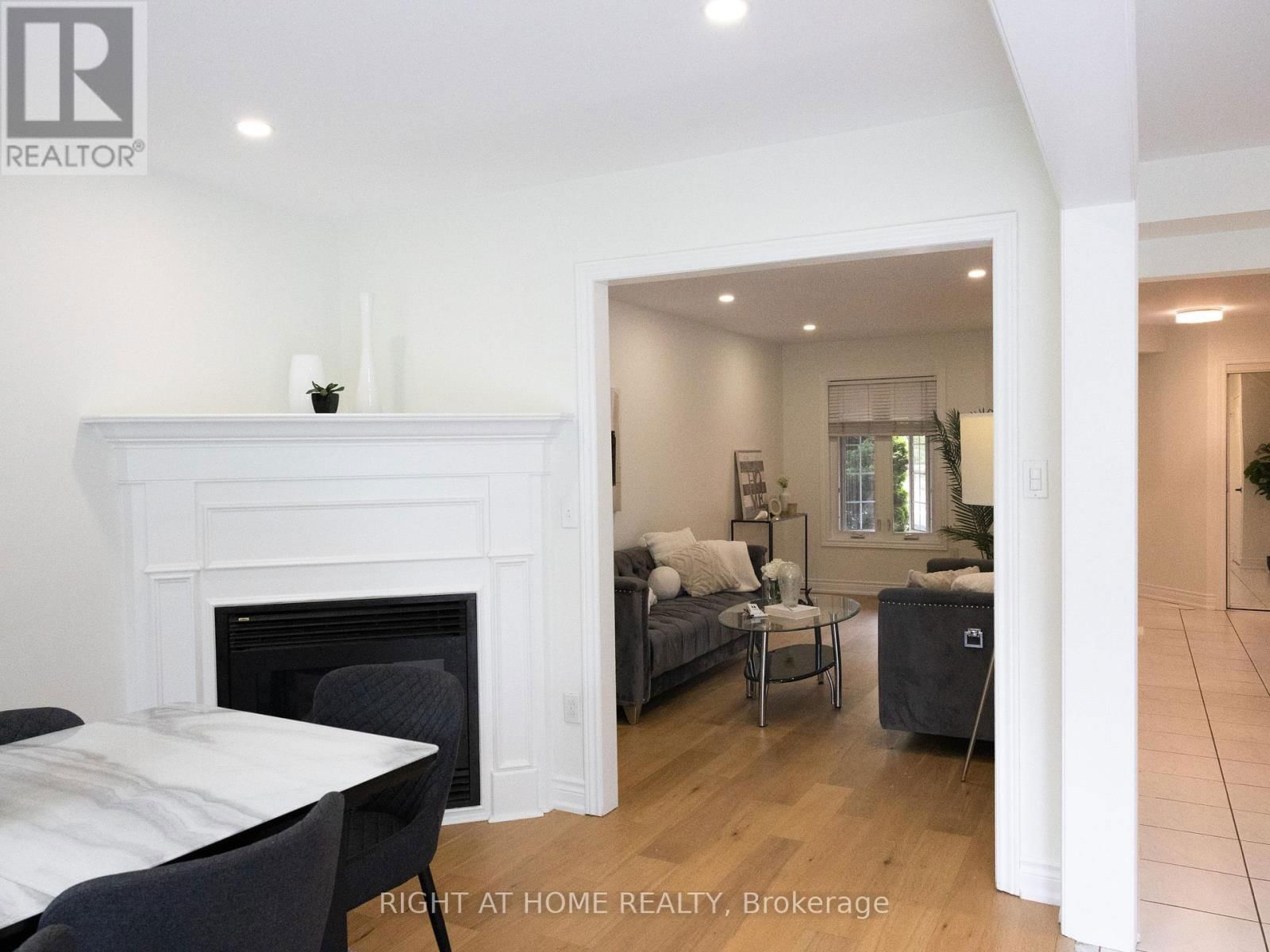 7031 GRAYDON COURT Image 10