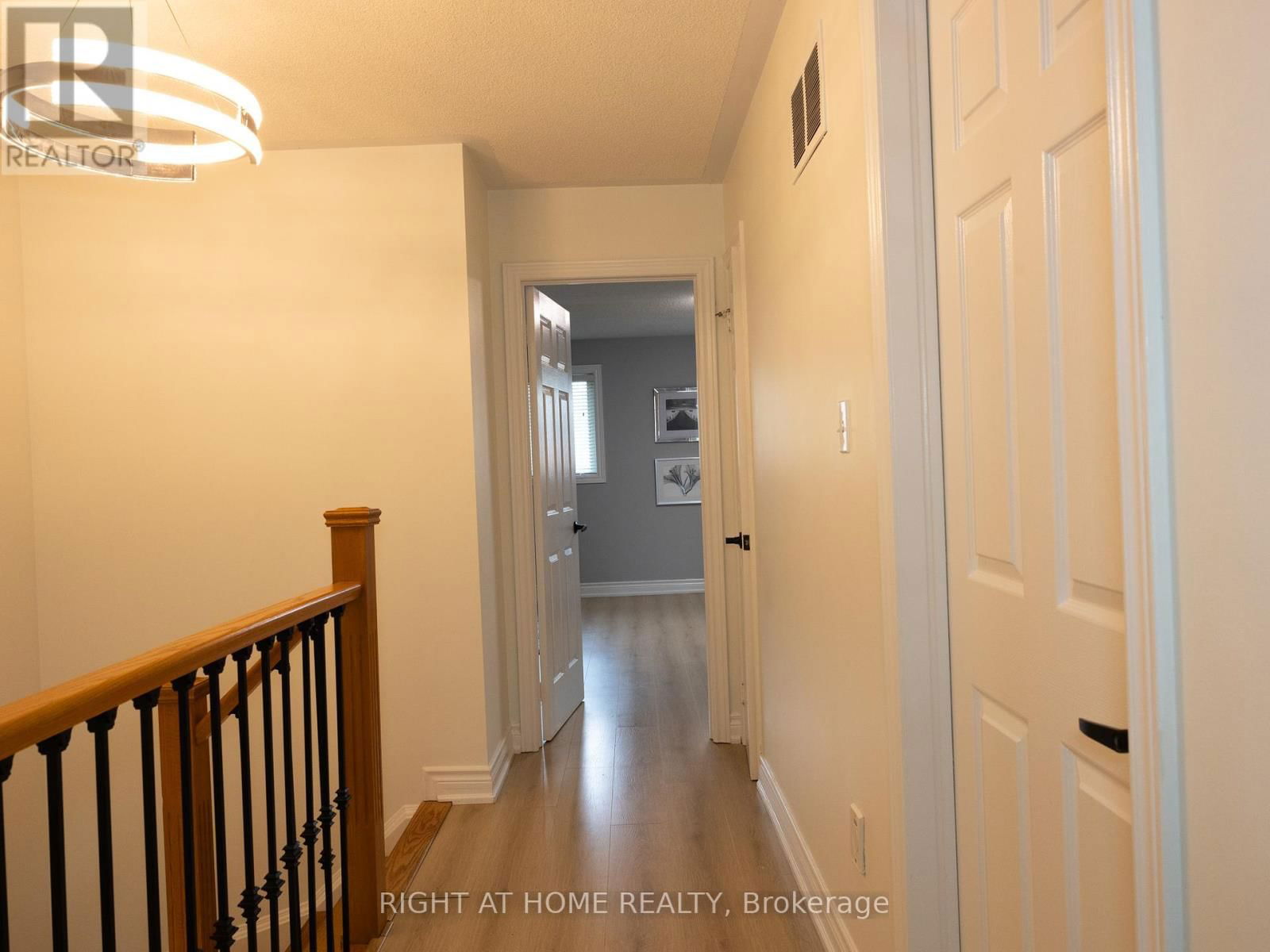 7031 GRAYDON COURT Image 15