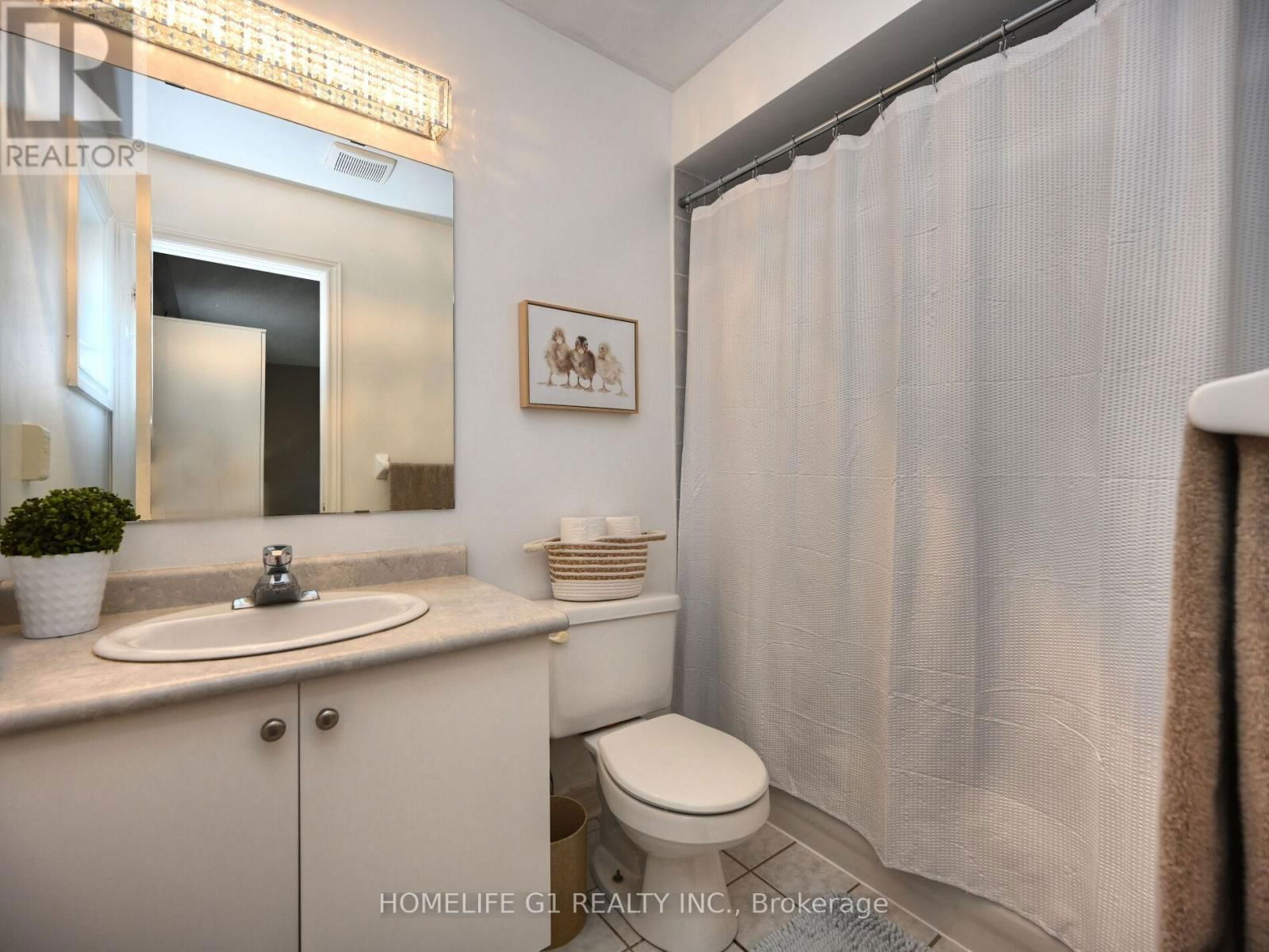 8 RIDGEMORE CRESCENT Image 30