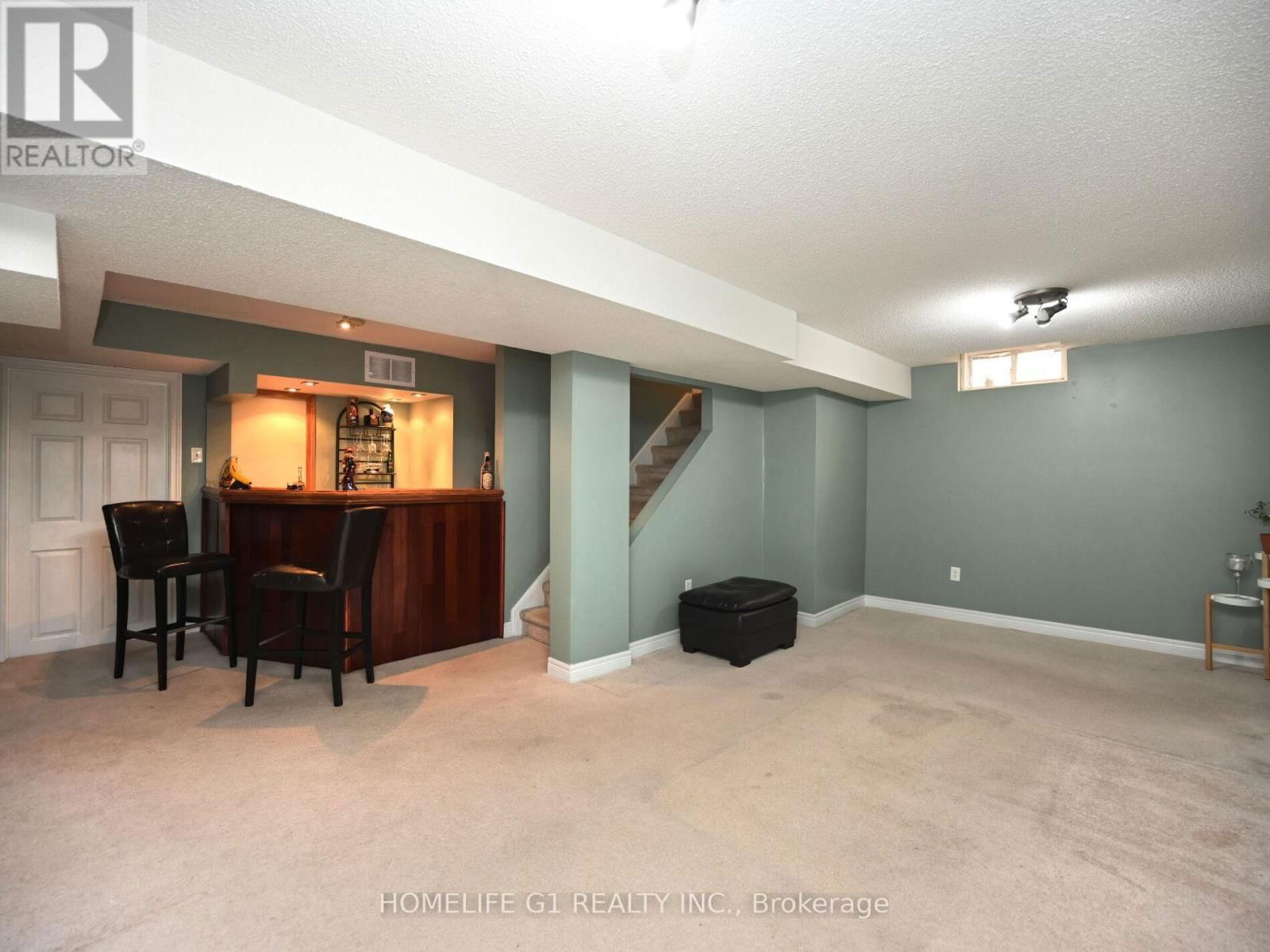 8 RIDGEMORE CRESCENT Image 42