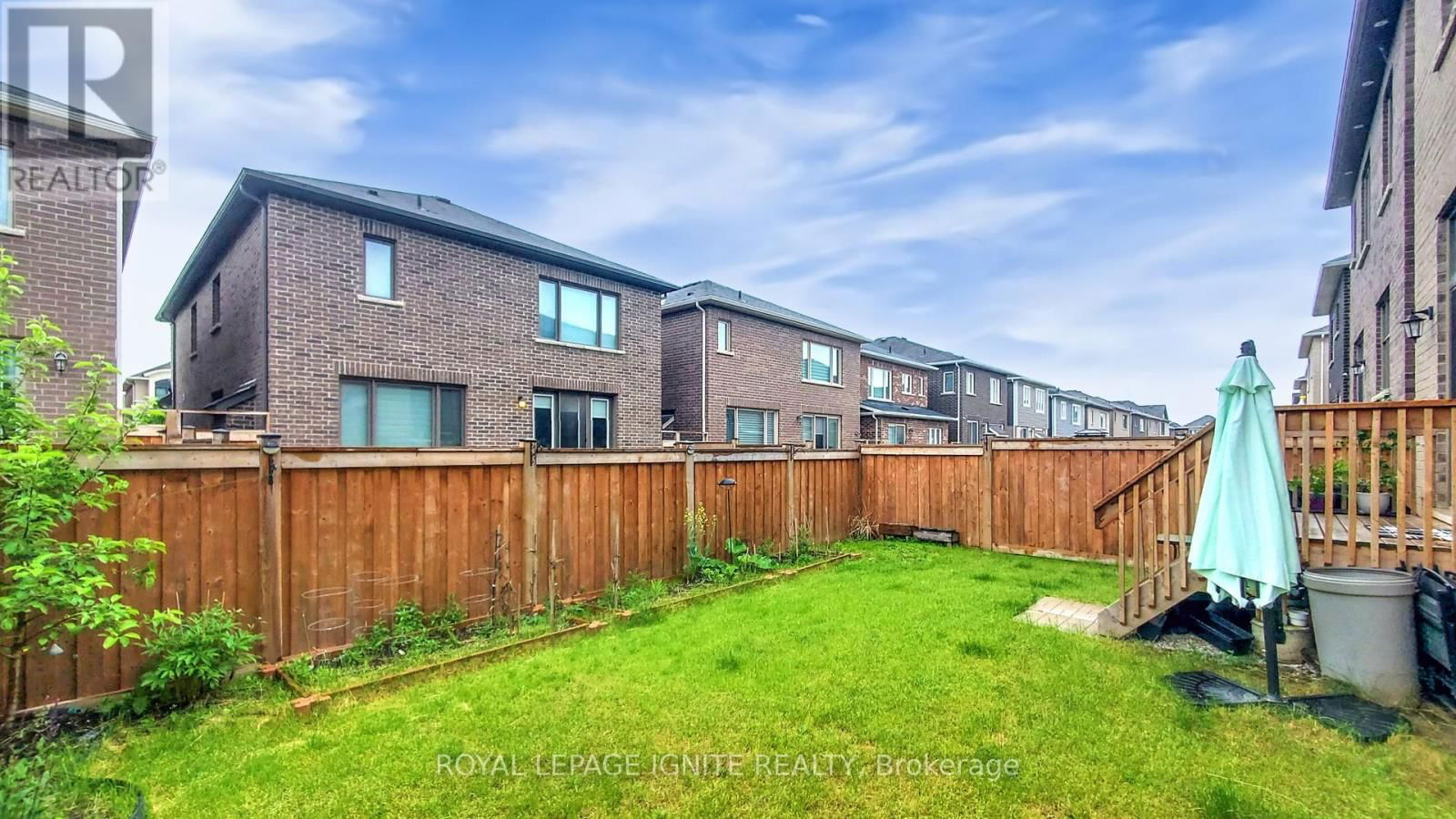 546 KENNEDY CIRCLE WEST Image 37