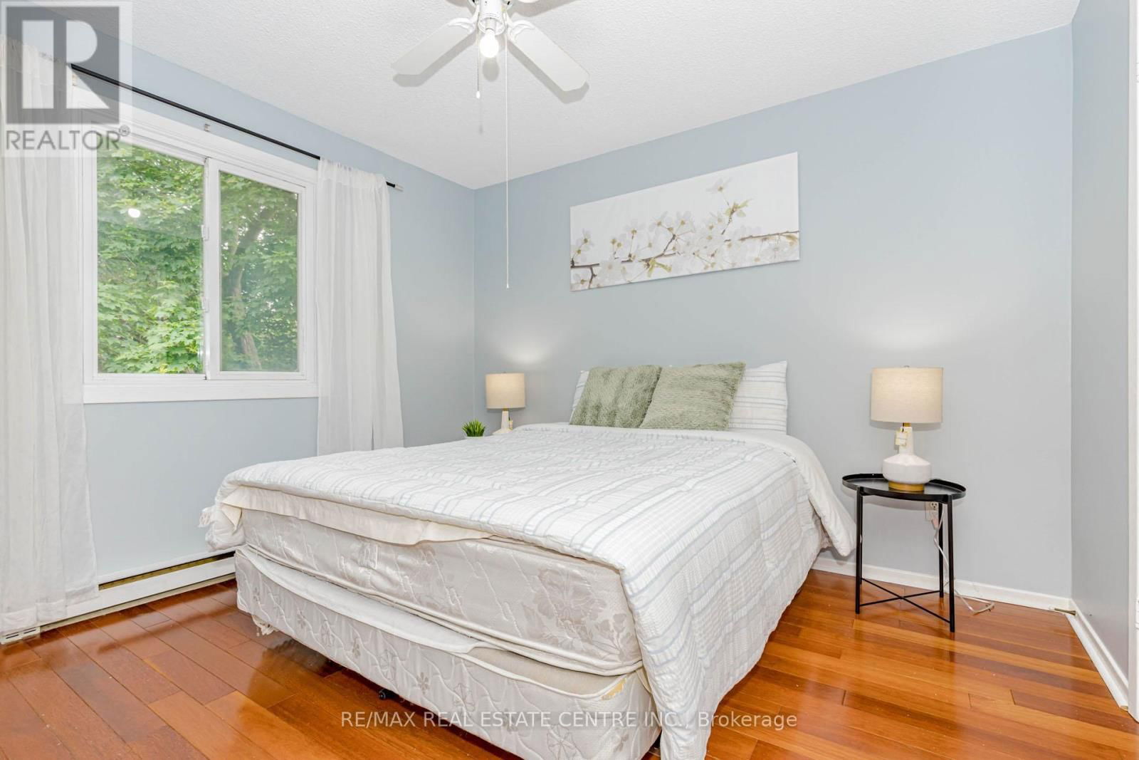 6 - 2701 AQUITAINE AVENUE Image 26