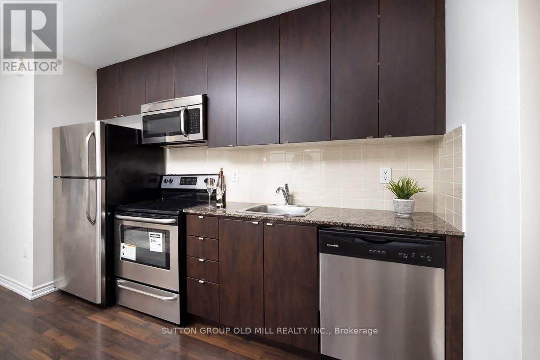 137 - 390 HOPEWELL AVENUE Image 10