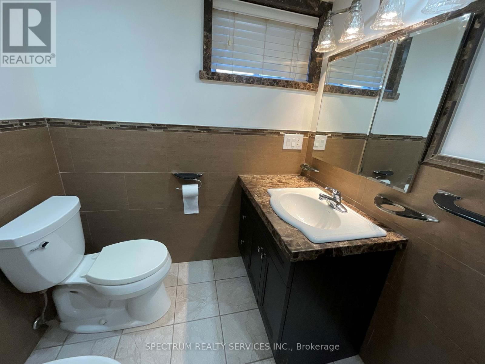 129 TAVISTOCK ROAD Image 12