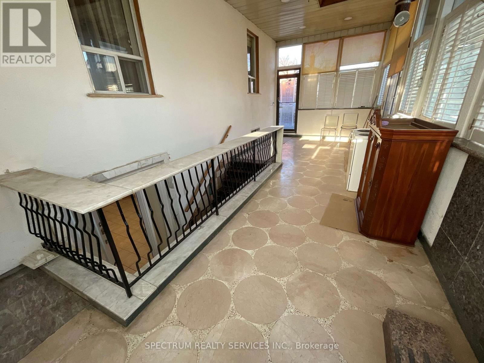129 TAVISTOCK ROAD Image 19