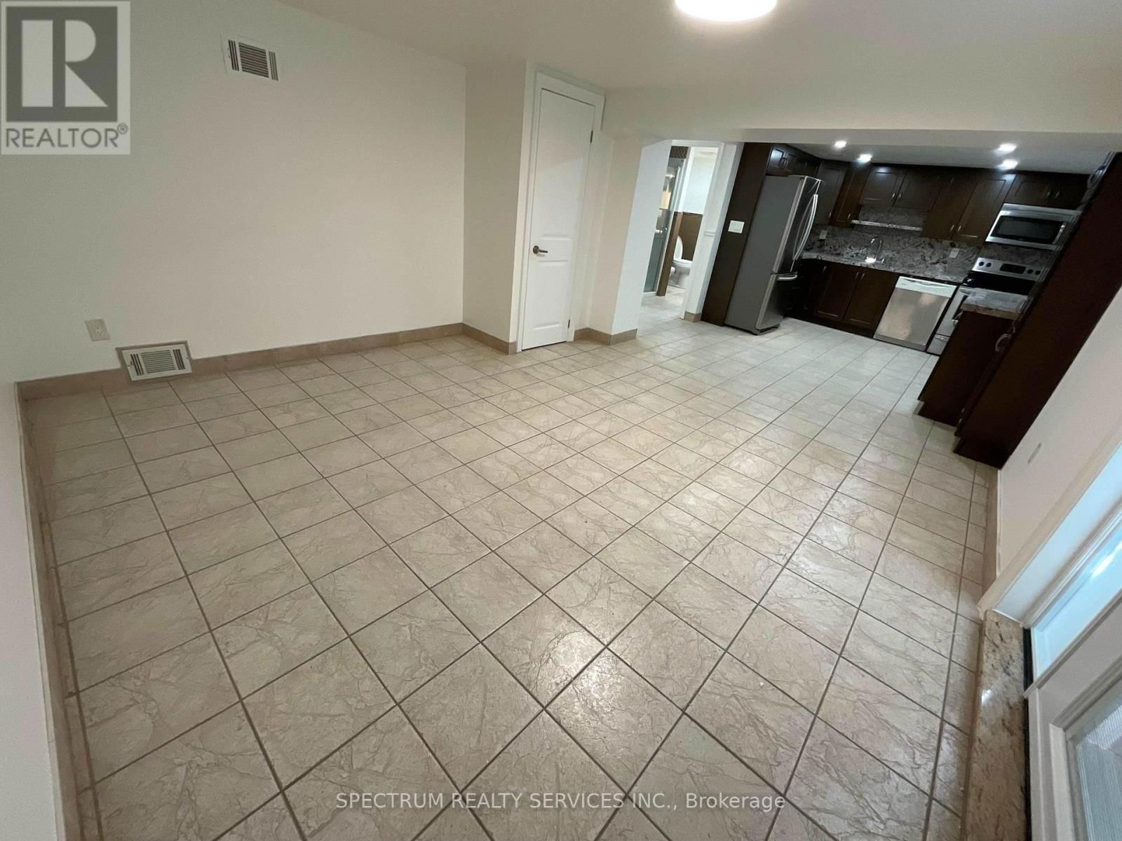 129 TAVISTOCK ROAD Image 8