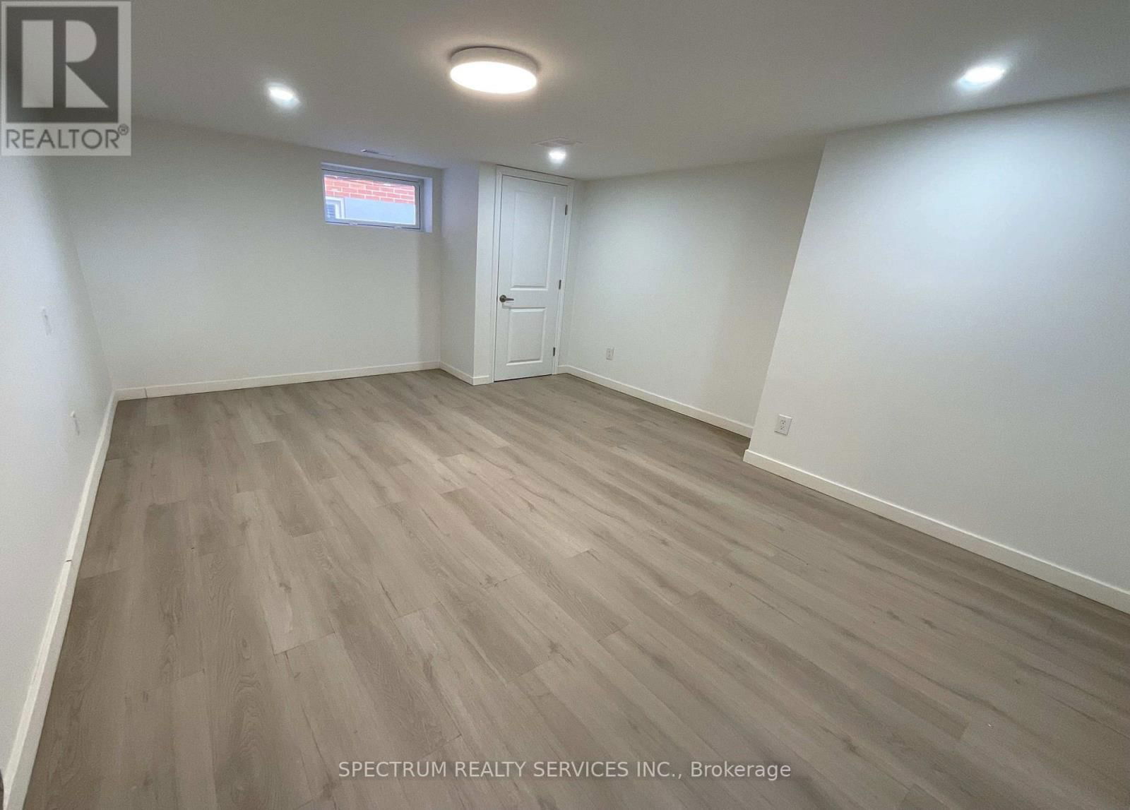 129 TAVISTOCK ROAD Image 9