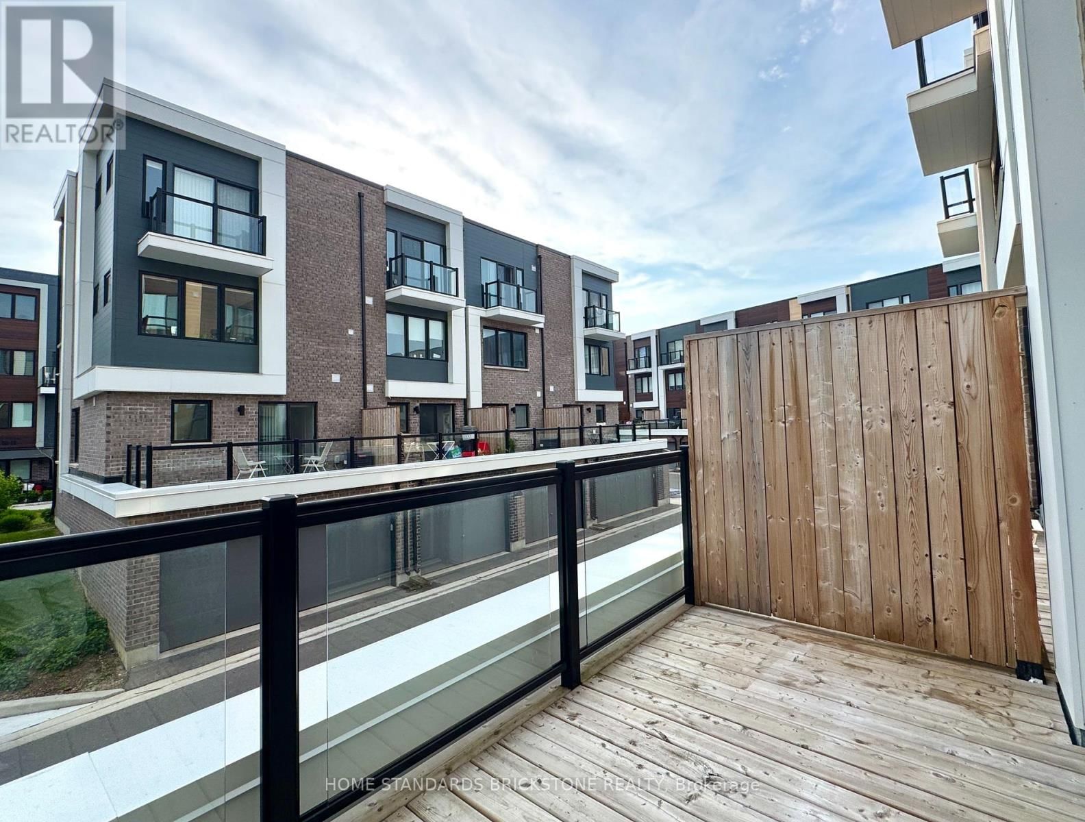 4 - 100 STANLEY GREEN BOULEVARD Image 8
