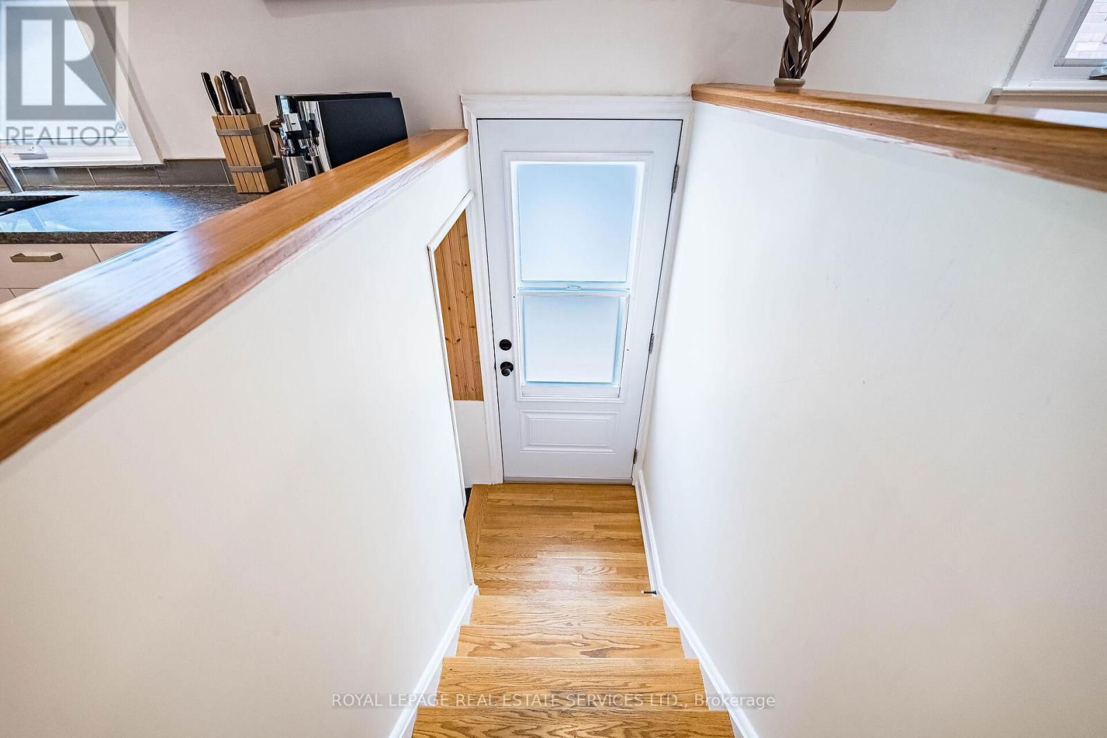39 EIGHTH STREET Image 33