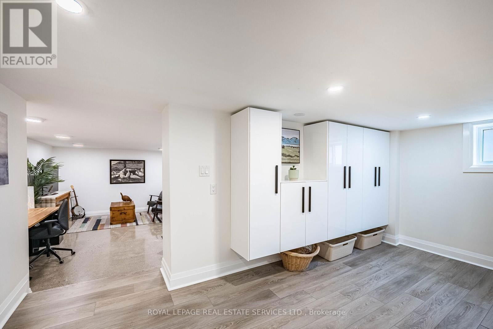 39 EIGHTH STREET Image 34