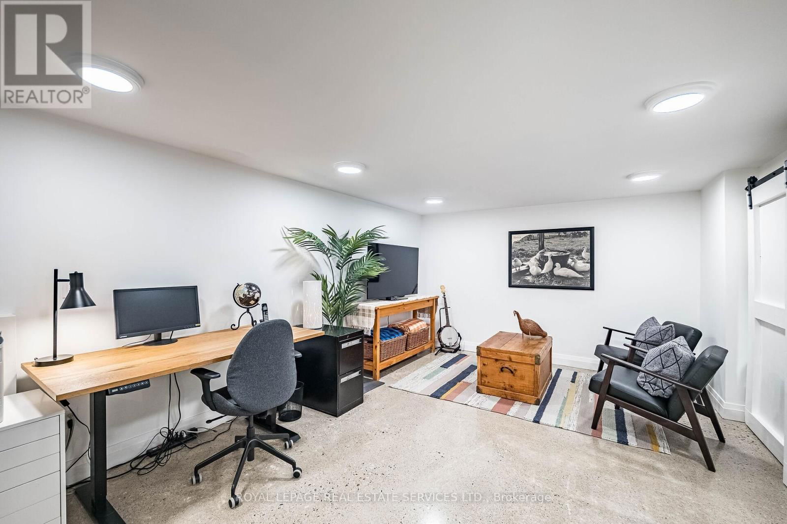 39 EIGHTH STREET Image 35