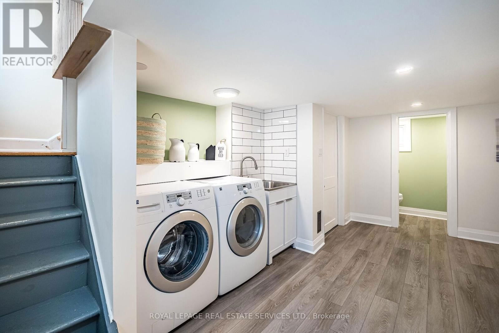 39 EIGHTH STREET Image 37