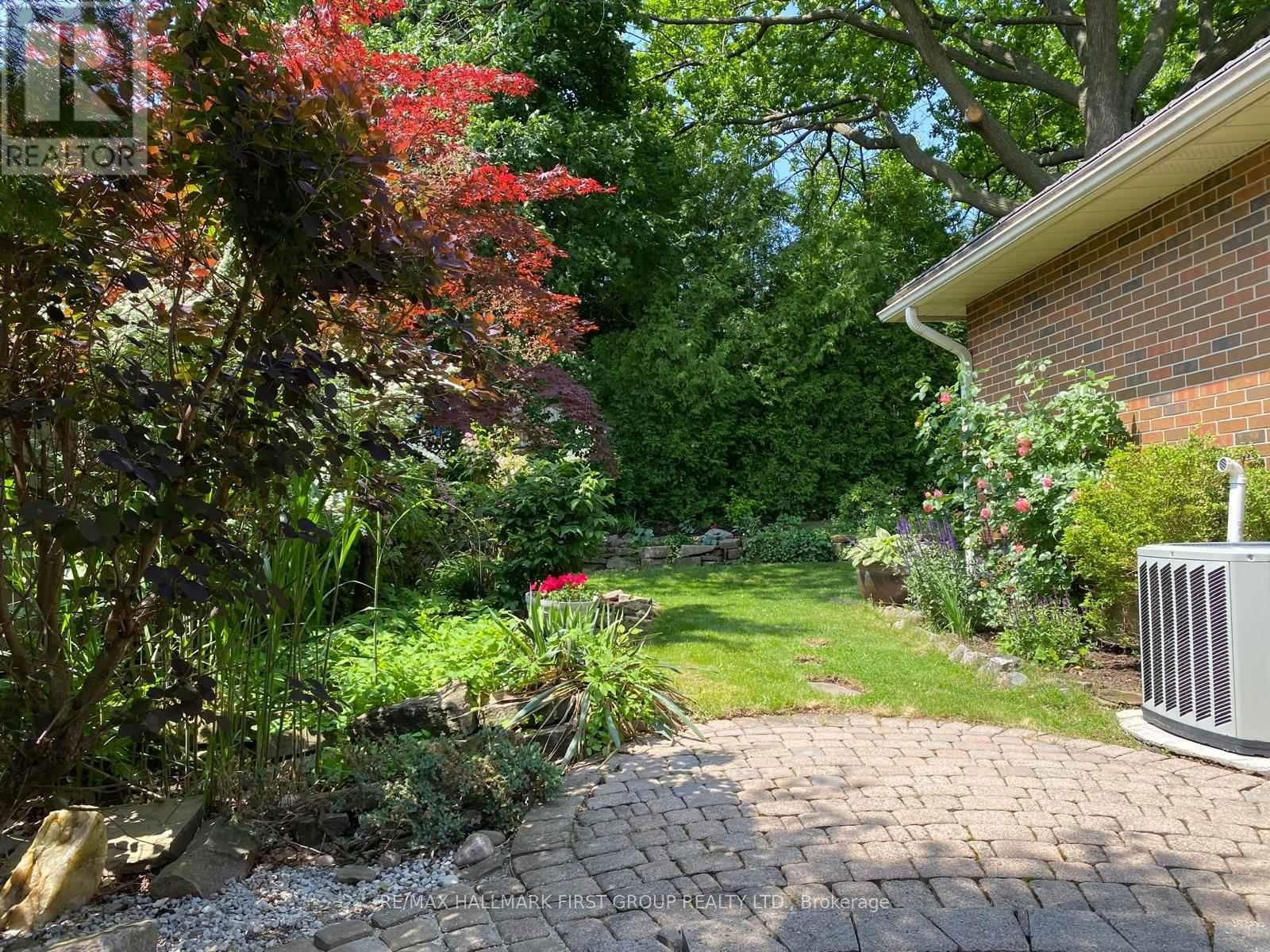 2647 MISENER CRESCENT Image 32