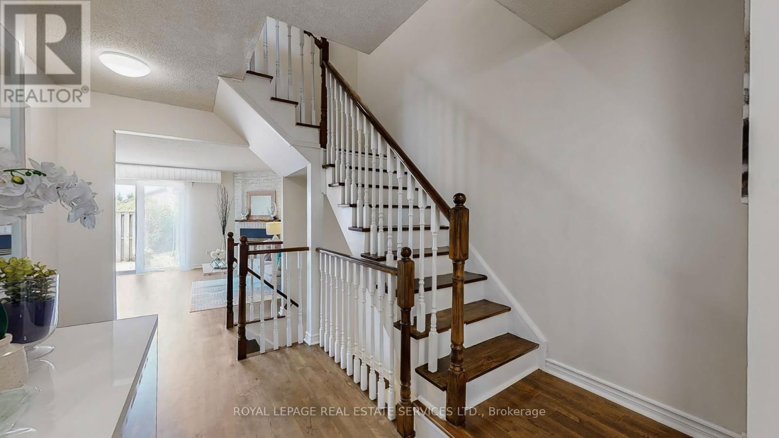 42 - 4111 ARBOUR GREEN DRIVE Image 21