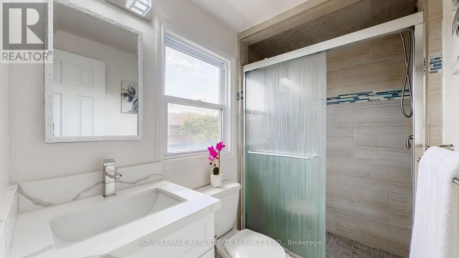 42 - 4111 ARBOUR GREEN DRIVE Image 26