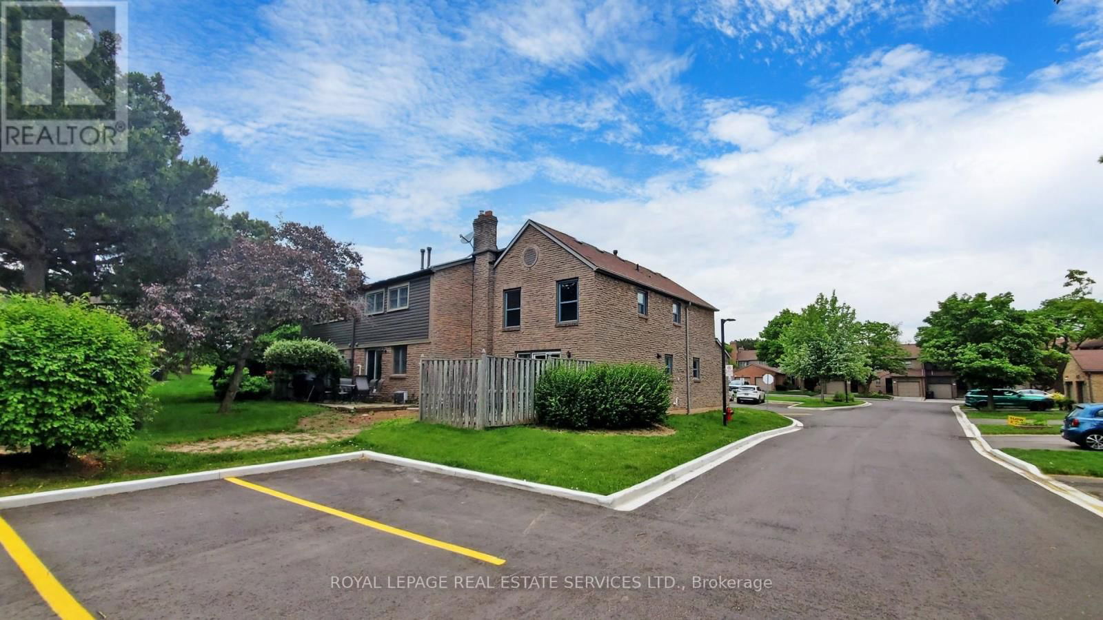 42 - 4111 ARBOUR GREEN DRIVE Image 45