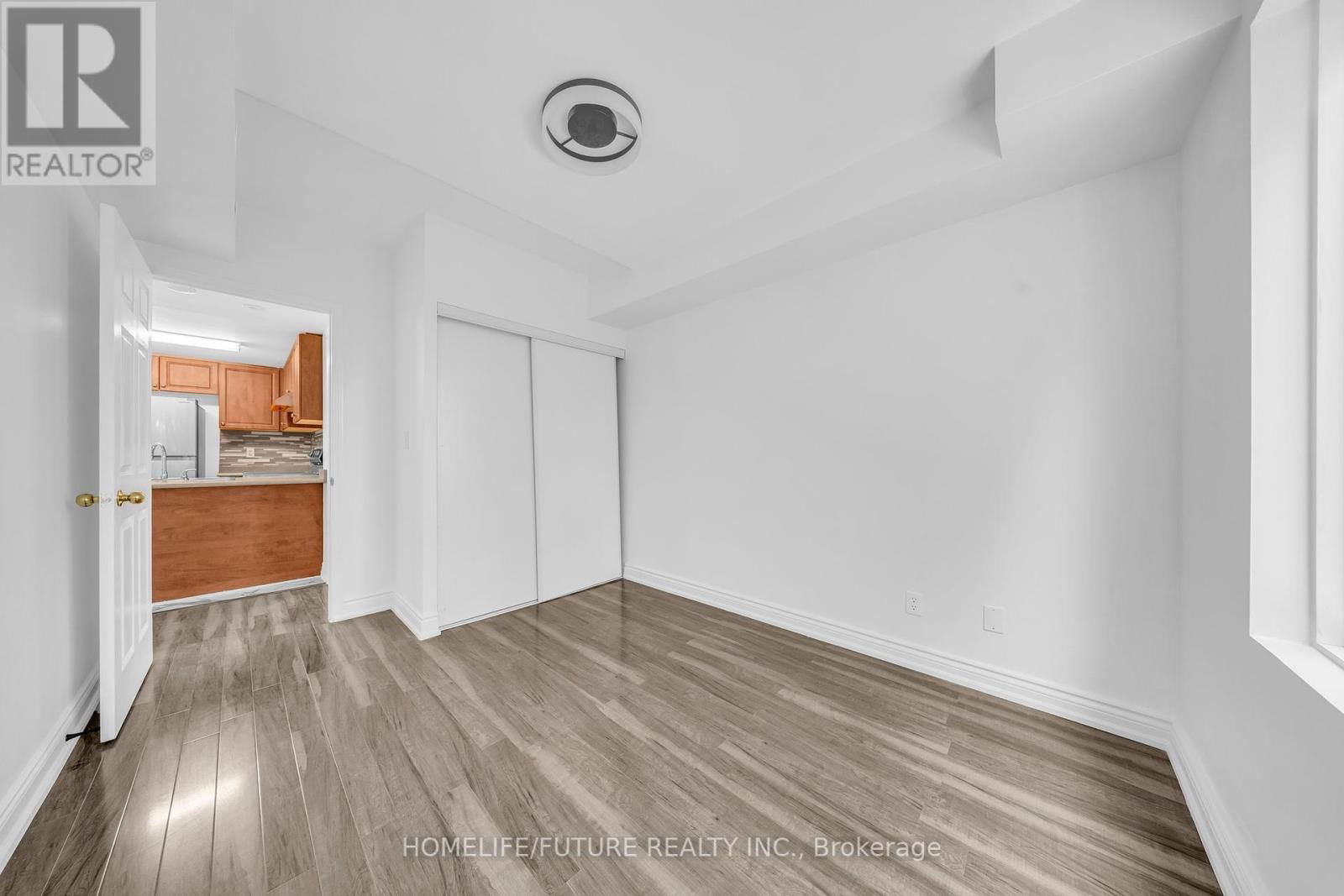 2057 - 3041 FINCH AVENUE WEST Image 10