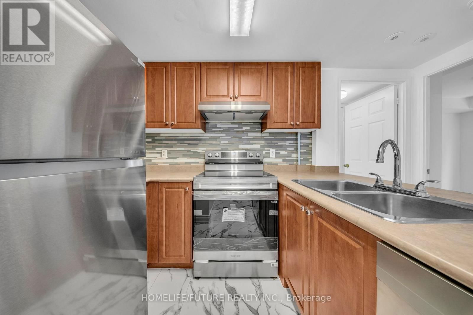 2057 - 3041 FINCH AVENUE WEST Image 5