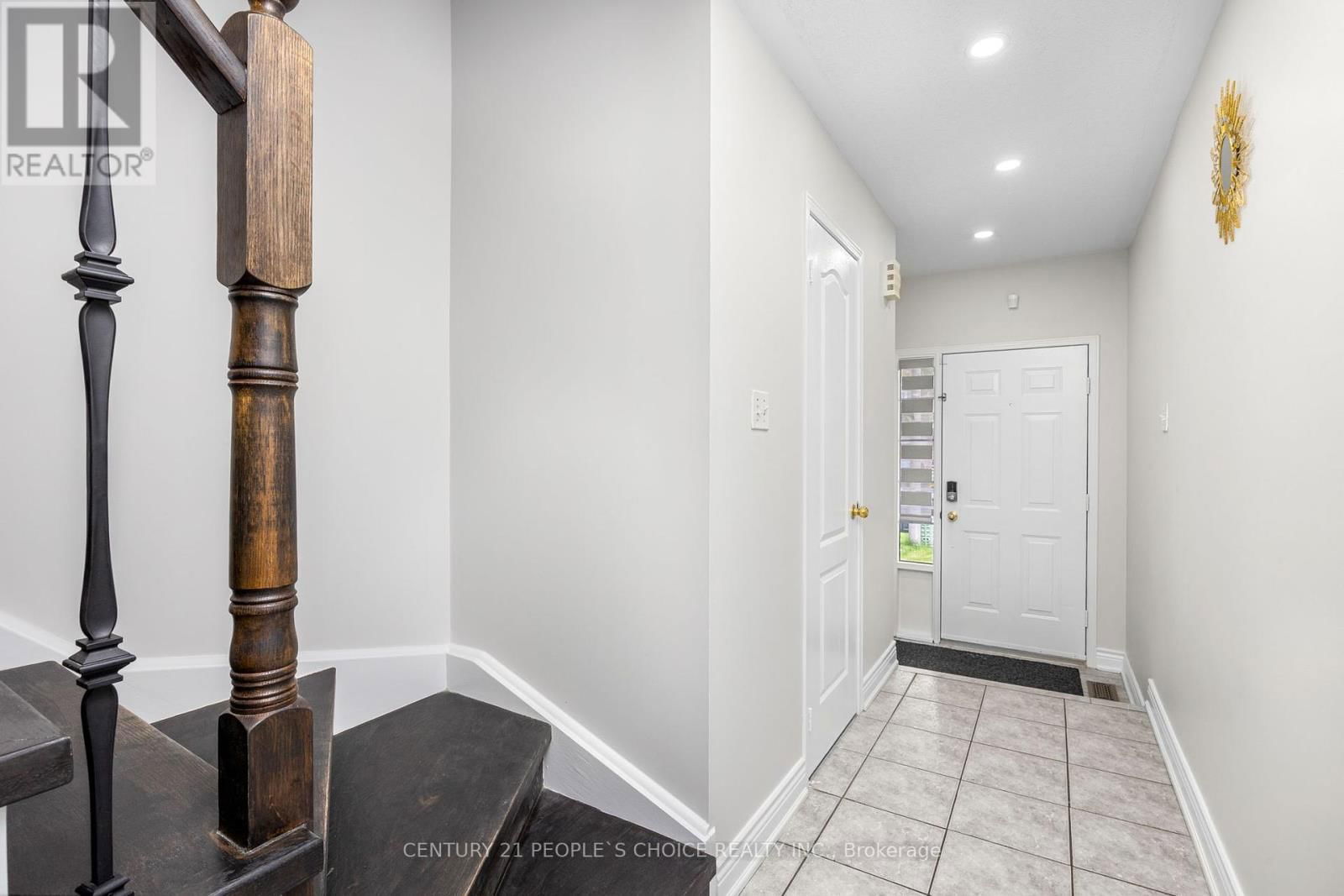 13 MELISSA COURT Image 3