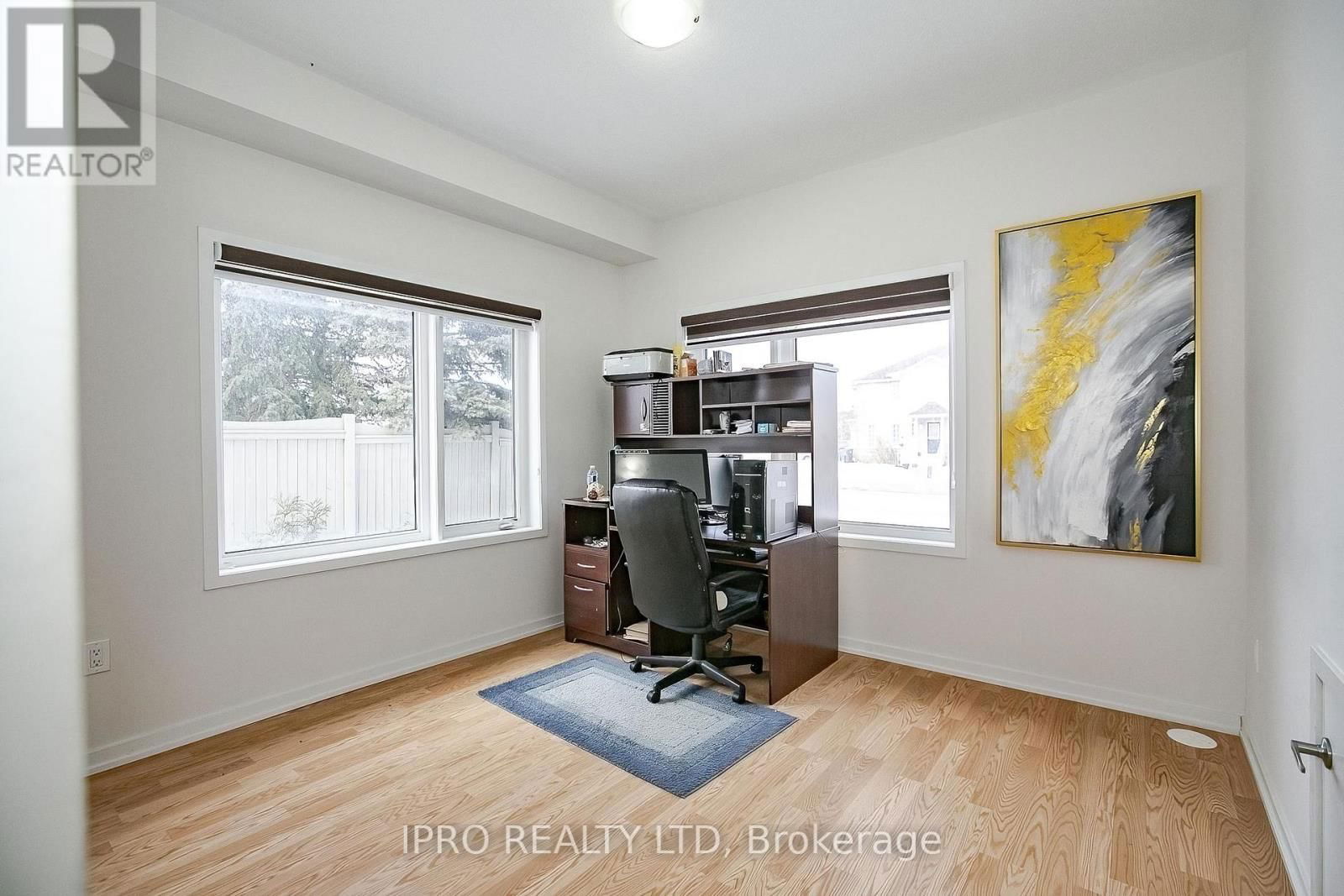 138 LANDSBRIDGE STREET Image 12