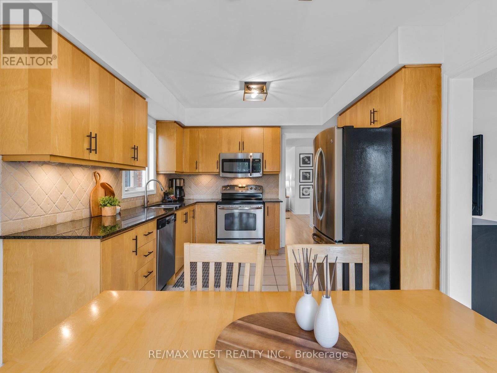 26 SHADY GLEN CRESCENT Image 20
