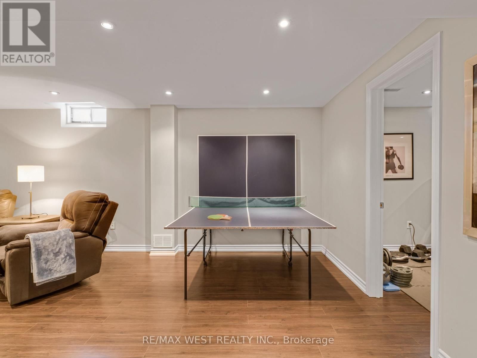 26 SHADY GLEN CRESCENT Image 41