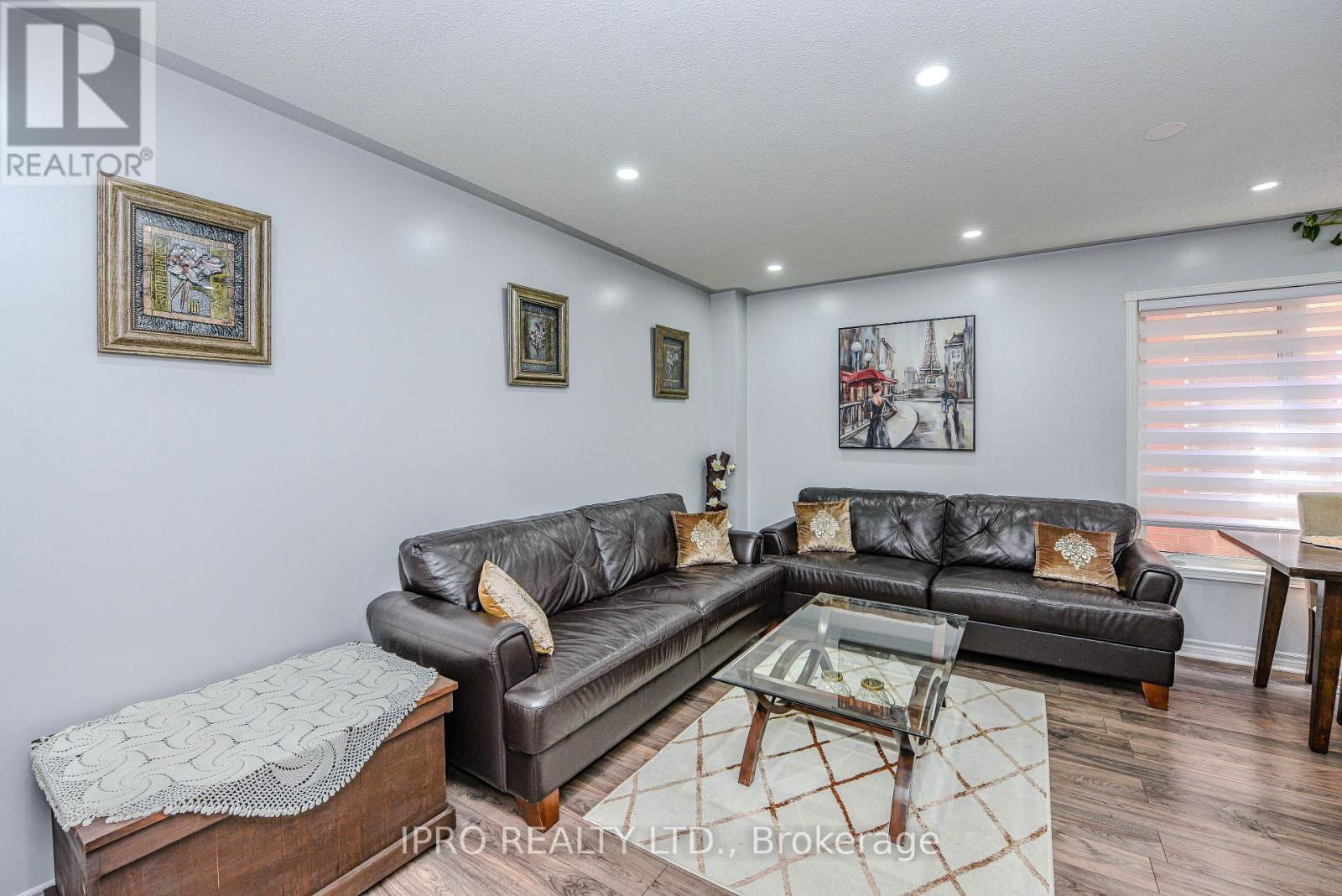 5847 SIDMOUTH STREET Image 11