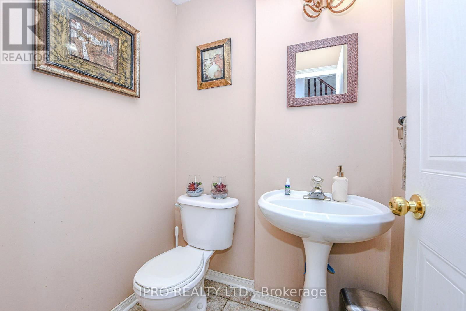 5847 SIDMOUTH STREET Image 23