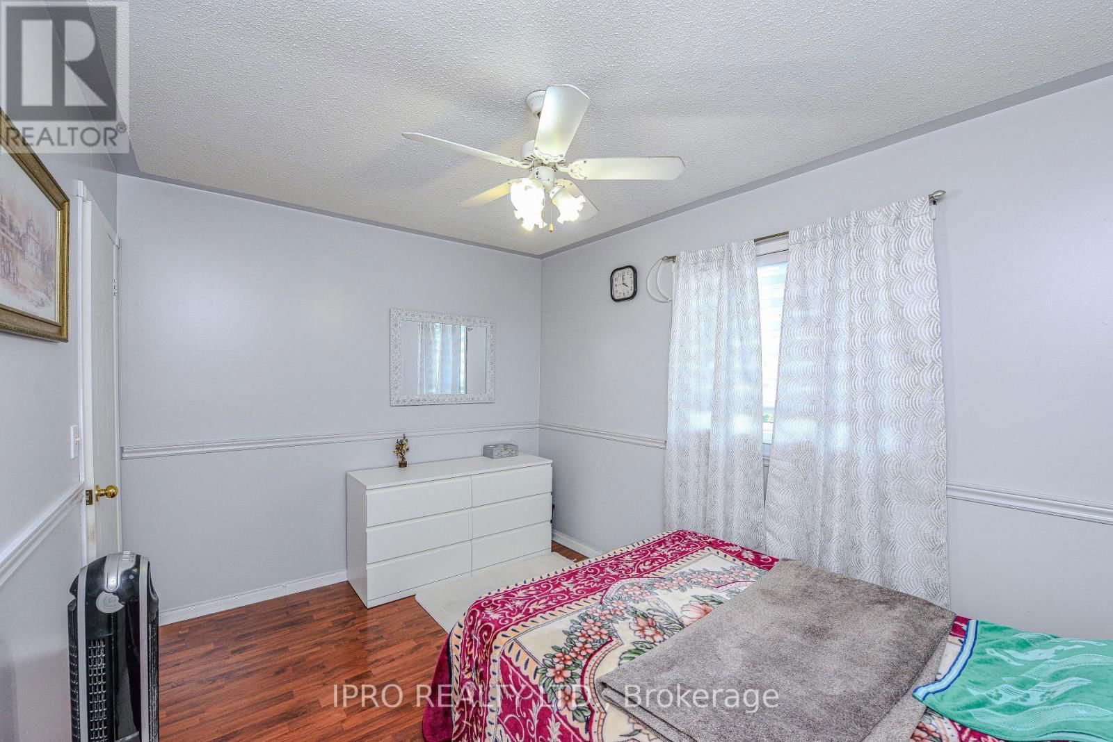 5847 SIDMOUTH STREET Image 27