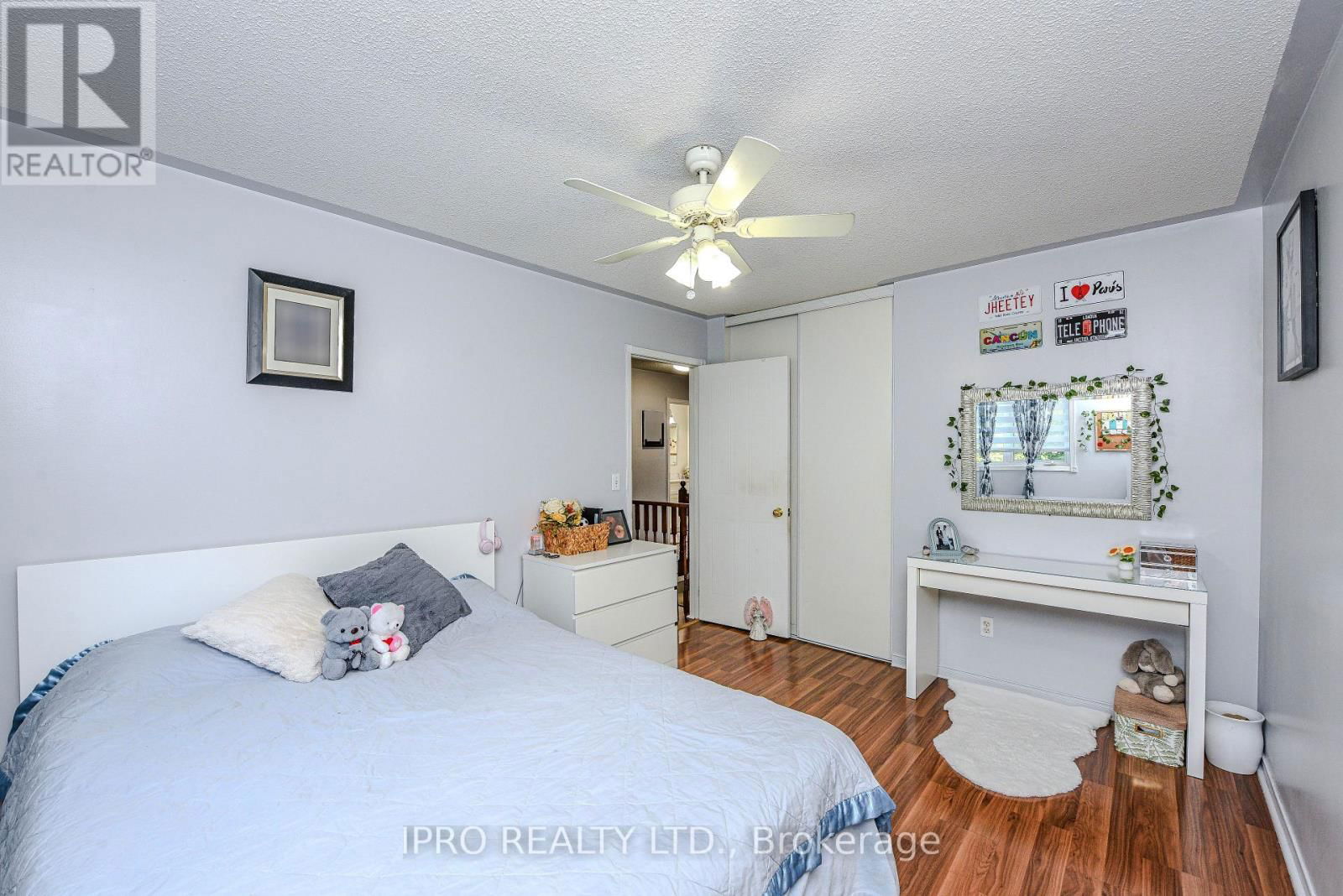 5847 SIDMOUTH STREET Image 30