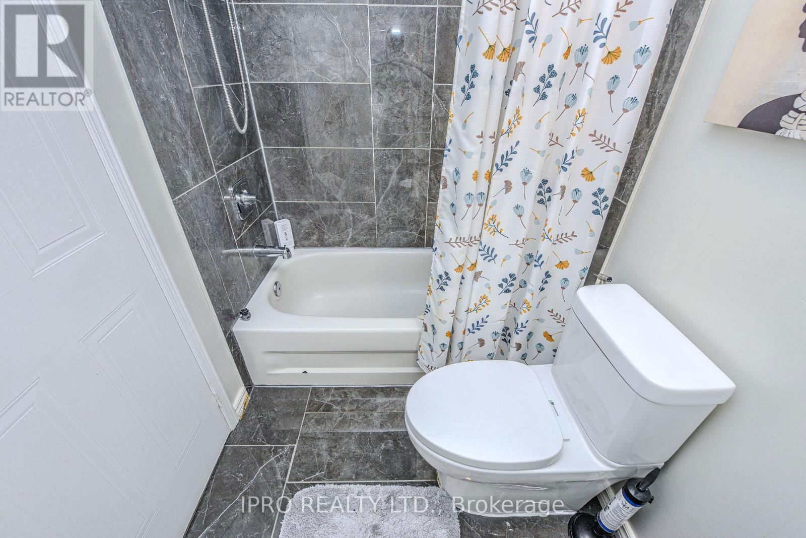 5847 SIDMOUTH STREET Image 34