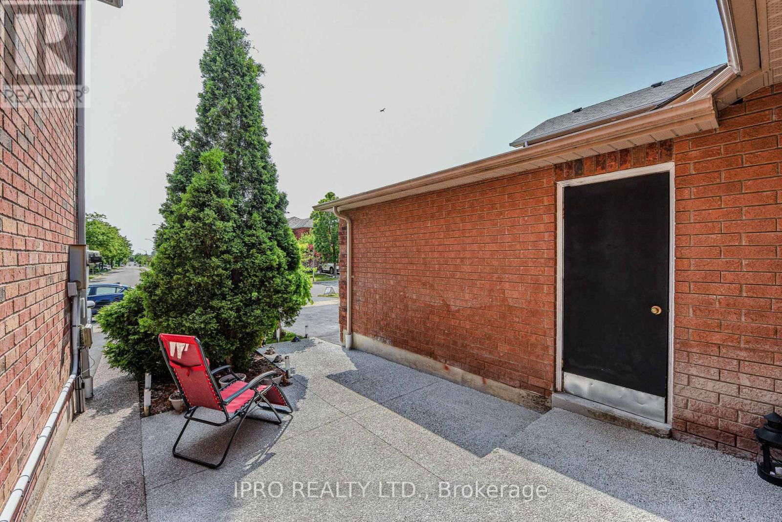 5847 SIDMOUTH STREET Image 4