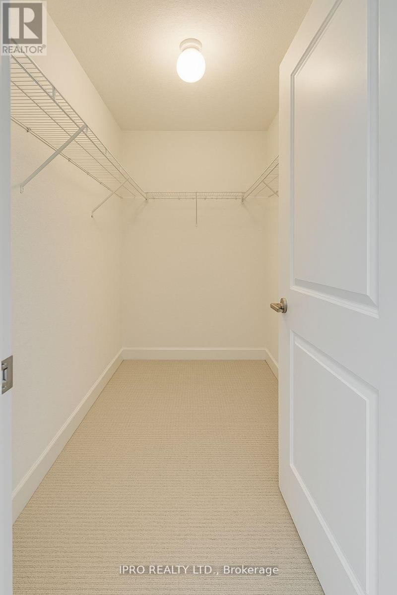 11 TRENTONIAN STREET Image 25