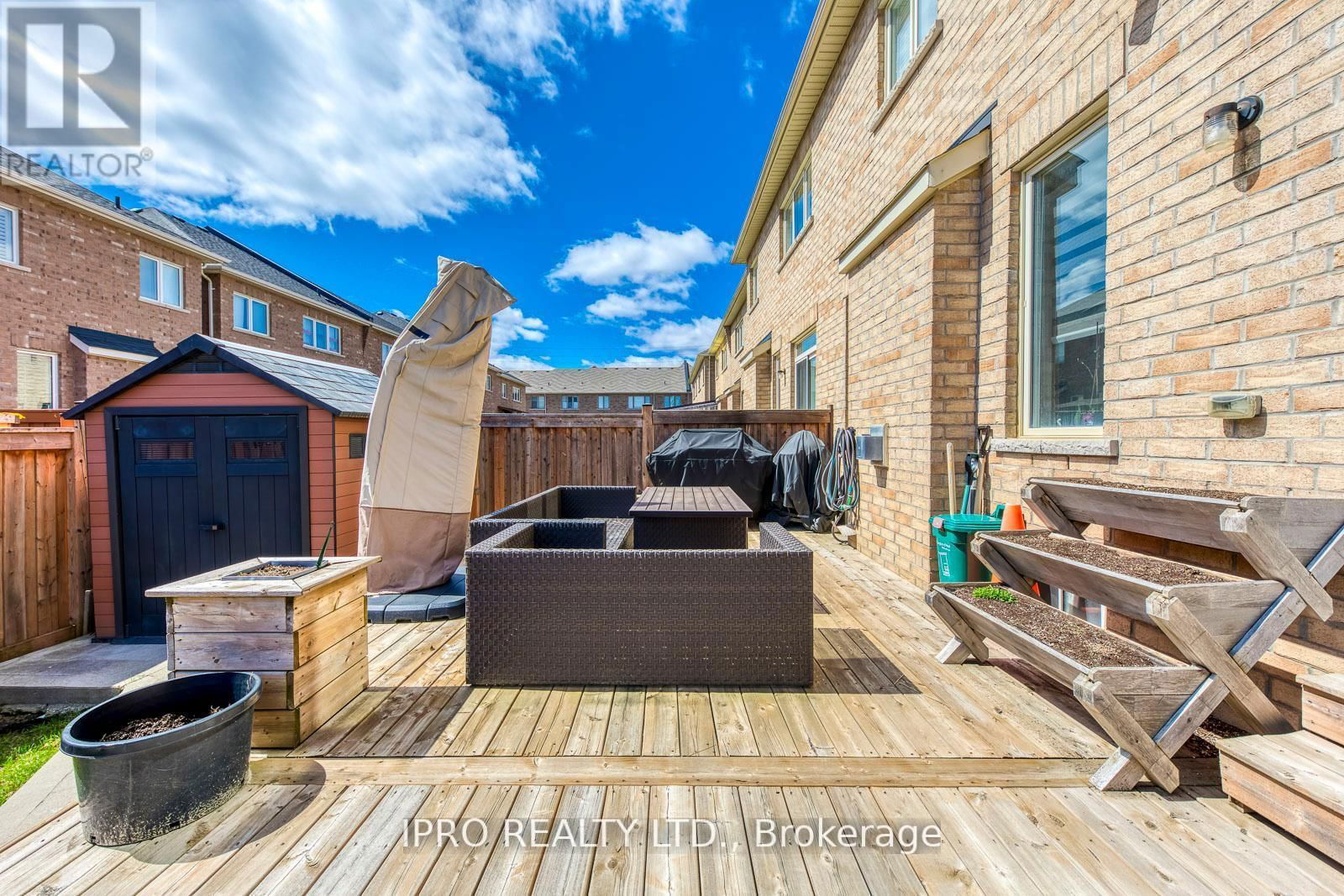 11 TRENTONIAN STREET Image 46