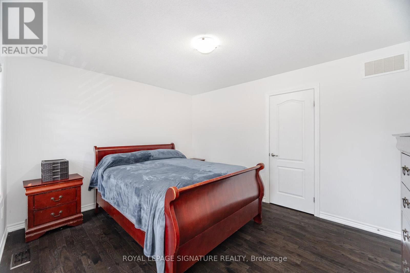 481 BRISDALE DRIVE Image 23