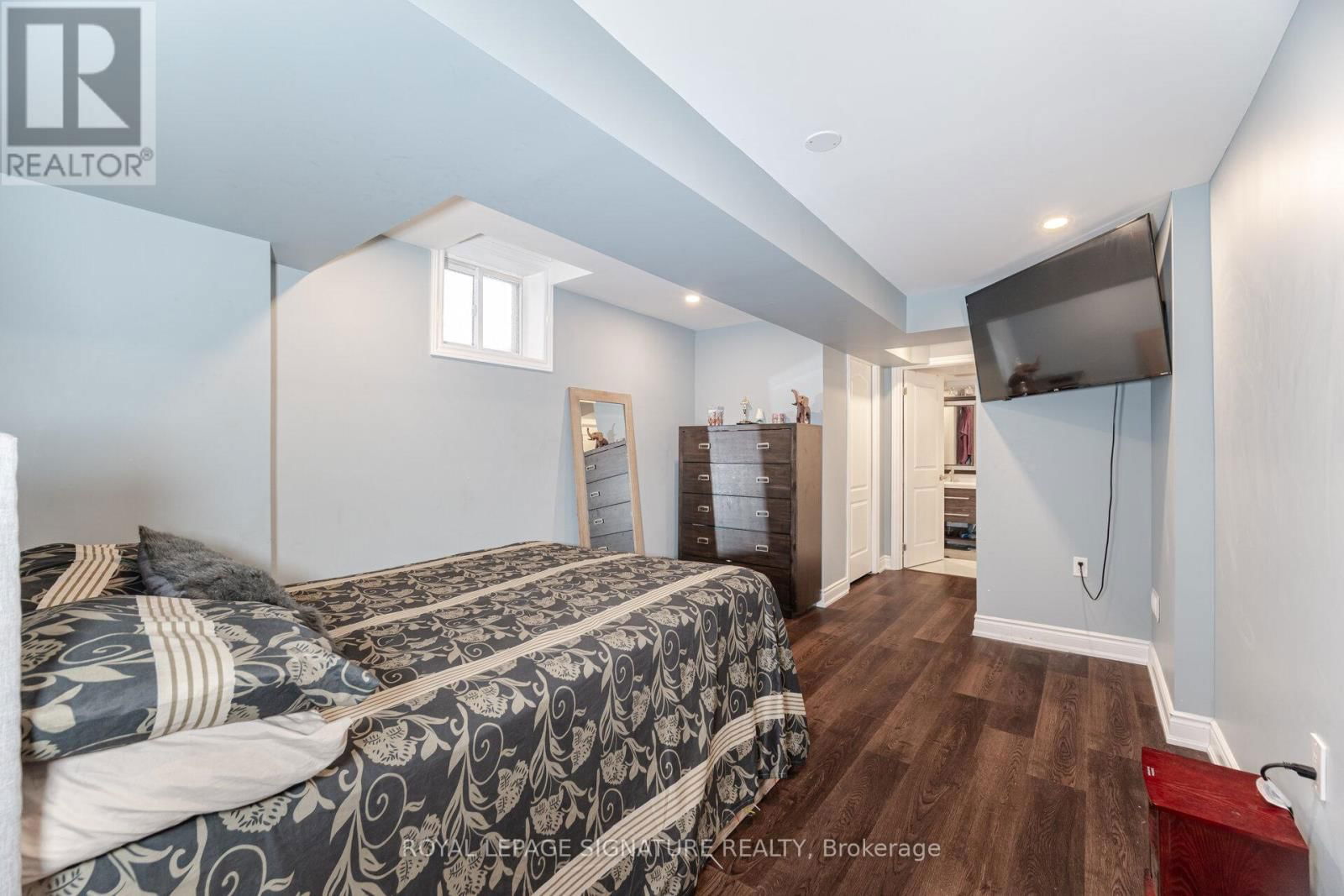 481 BRISDALE DRIVE Image 36