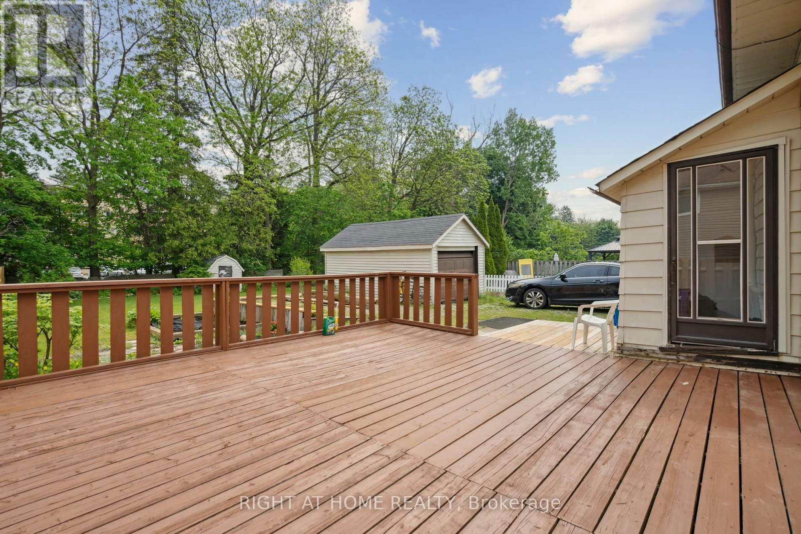 51 FREDERICK STREET SOUTH Image 29