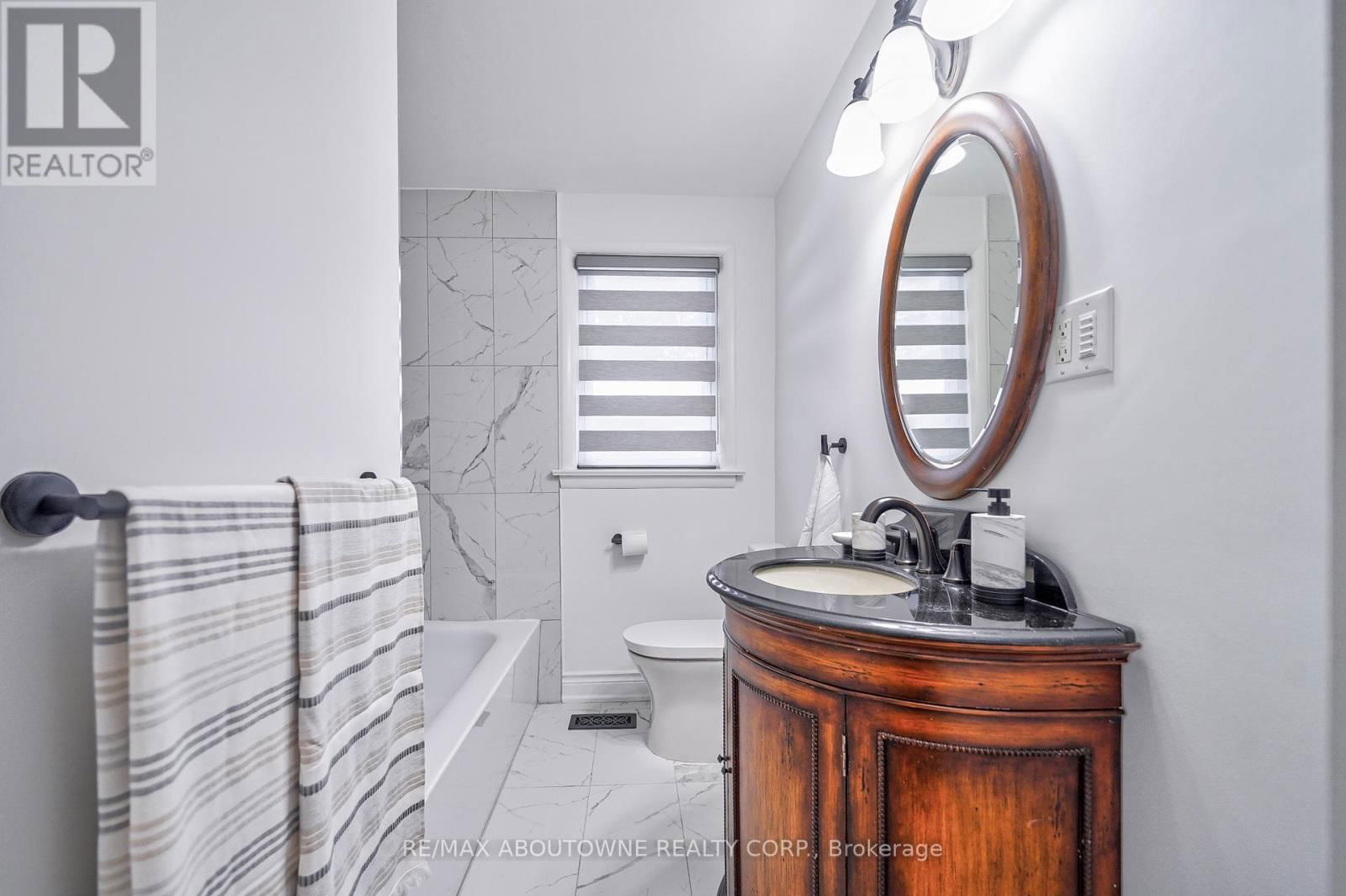 428 HENDERSON ROAD Image 24