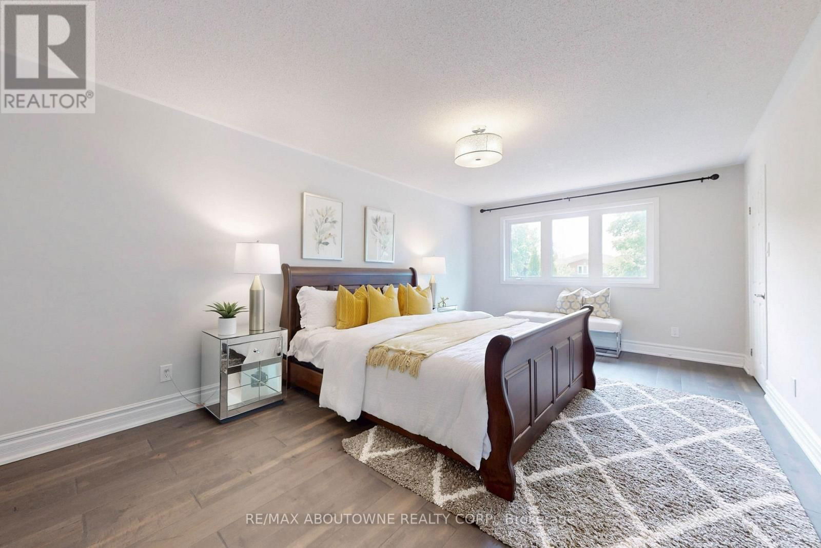 1385 GREENDALE TERRACE Image 25